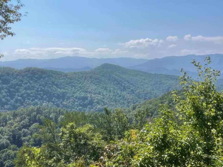 Private Smoky Mountain Luxury Log Home With 2 Fireplaces, Hot Tub & Community Pool Sevierville Kültér fotó
