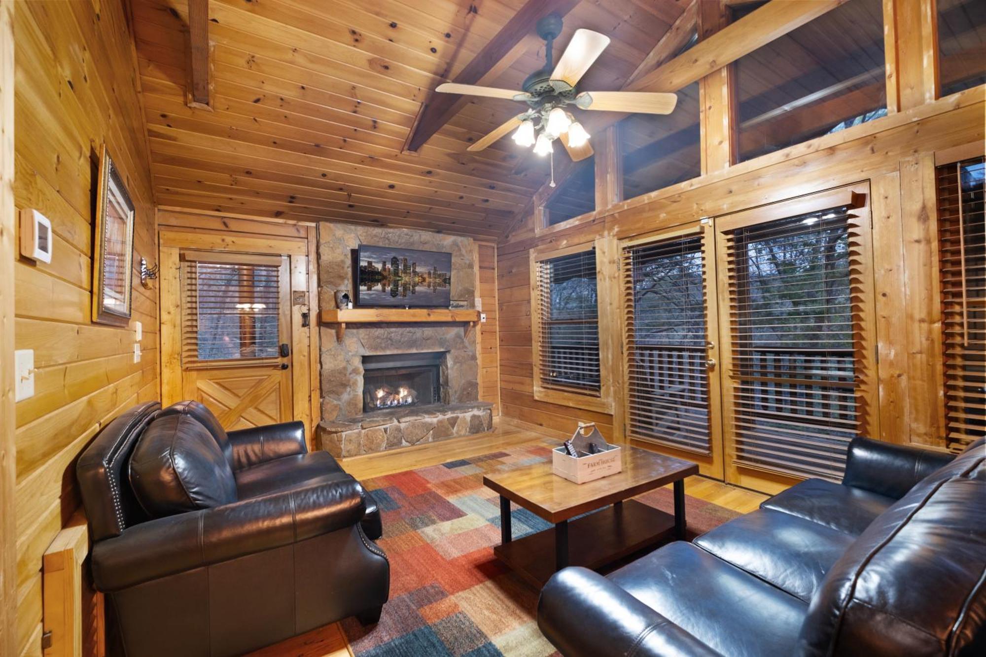 Private Smoky Mountain Luxury Log Home With 2 Fireplaces, Hot Tub & Community Pool Sevierville Kültér fotó